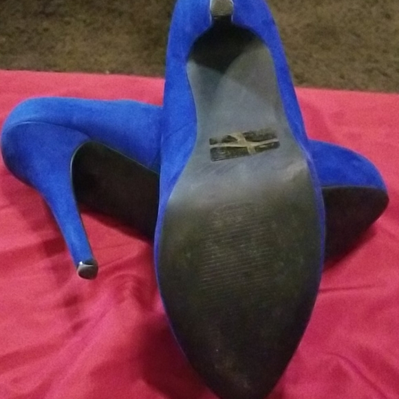 Blue Boo! - Picture 3 of 4